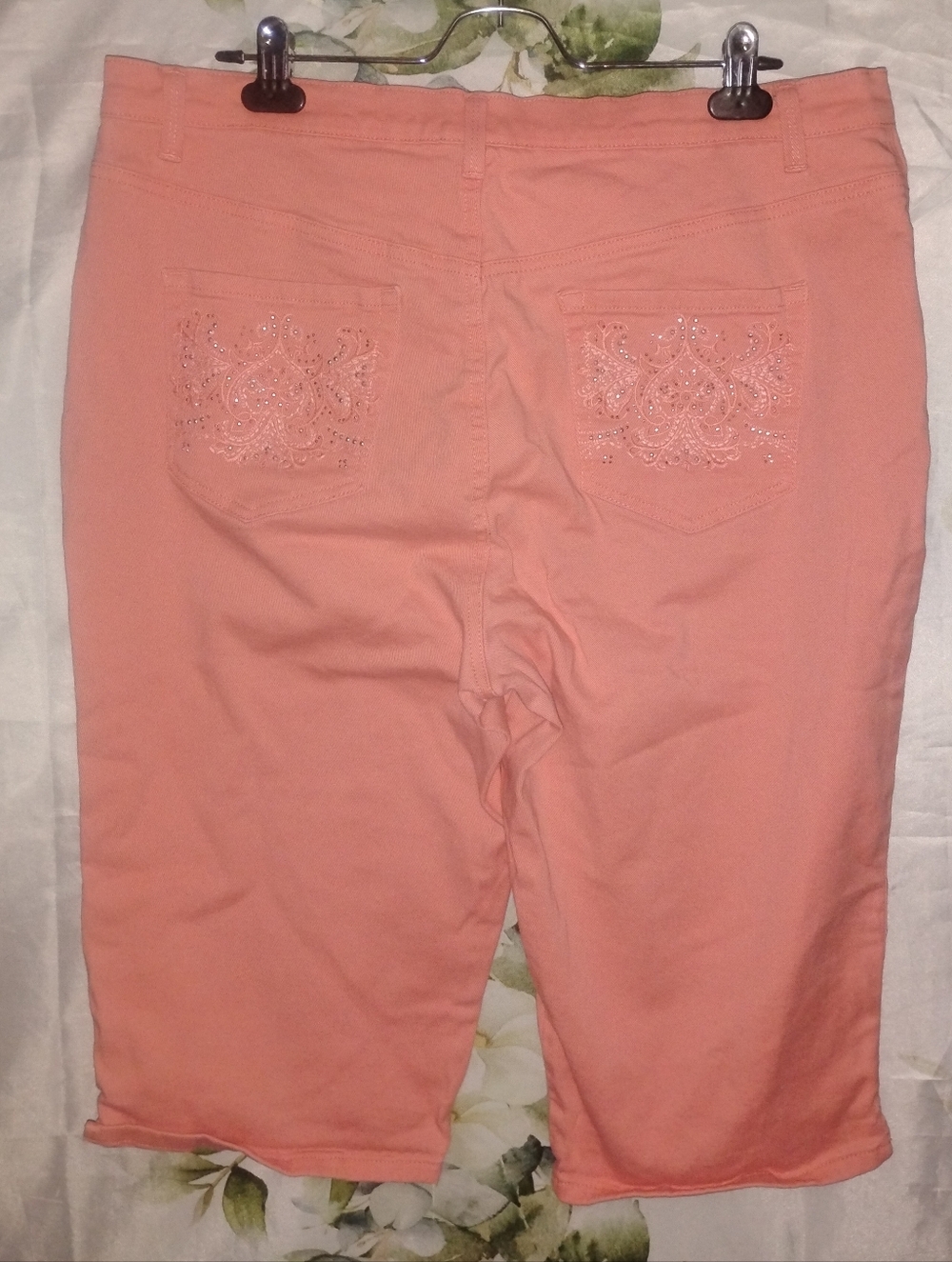 ($3Bundled) Beaded And Embroidered Capris